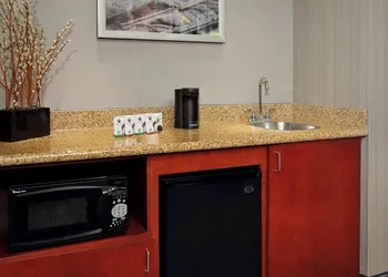 Courtyard by Marriott Atlanta Airport West hotel thumbnail 8