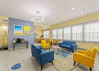 Days Inn & Suites by Wyndham Euless DFW Airport South hotel thumbnail 8