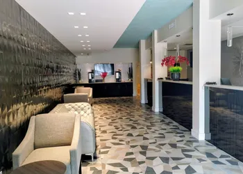 Red Carpet Inn Airport and Cruise Port Hotel Fort Lauderdale hotel thumbnail 2