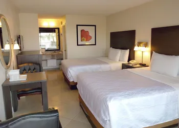 Red Carpet Inn Airport and Cruise Port Hotel Fort Lauderdale hotel thumbnail 4