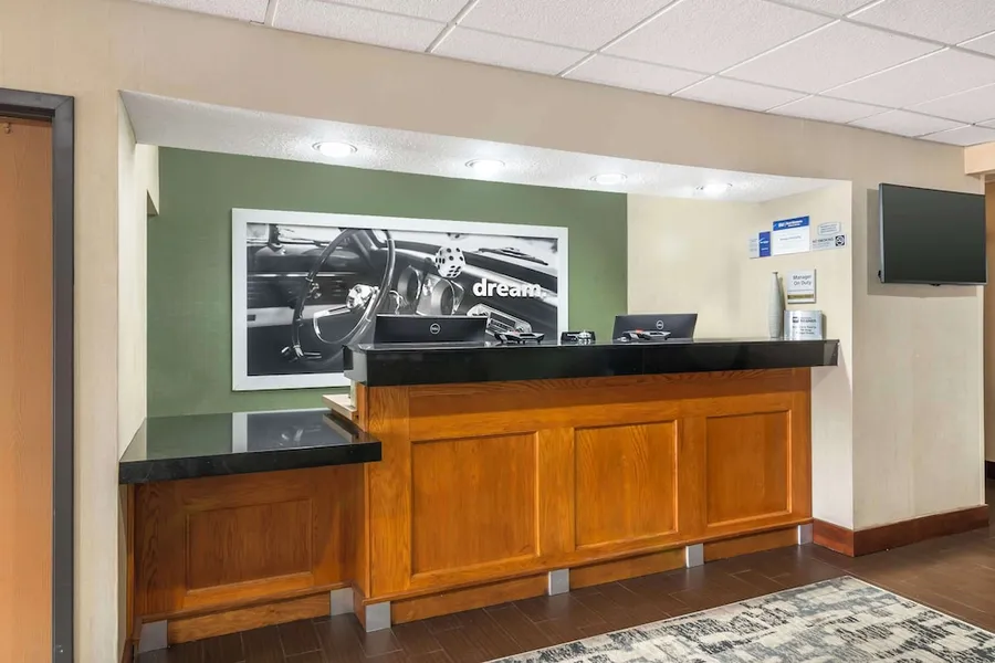 Best Western St. Louis Fairview Heights hotel detail image 2
