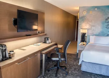 Courtyard by Marriott Norwich hotel thumbnail 8