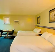 Silver Crest Lodge hotel detail image 3