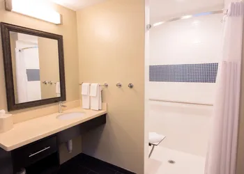 Staybridge Suites Albany Wolf Rd-Colonie Center by IHG hotel thumbnail 2