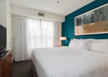 Residence Inn by Marriott Charlotte Lake Norman hotel thumbnail 6