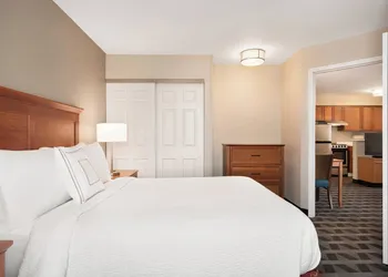 TownePlace Suites by Marriott Springfield hotel thumbnail 7