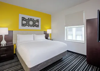 Holiday Inn Express San Francisco Union Square by IHG hotel thumbnail 6