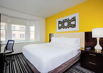 Holiday Inn Express San Francisco Union Square by IHG hotel thumbnail 7