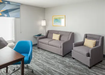 Hampton Inn & Suites by Hilton Miami-Doral/Dolphin Mall hotel thumbnail 5