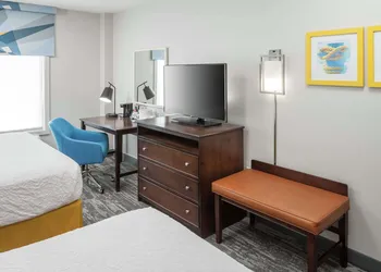 Hampton Inn & Suites by Hilton Miami-Doral/Dolphin Mall hotel thumbnail 7