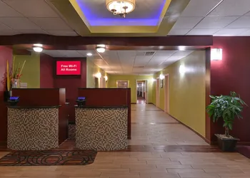 Red Roof Inn Chambersburg hotel thumbnail 3