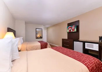 Red Roof Inn Chambersburg hotel thumbnail 5