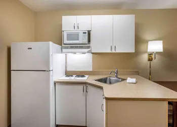 Extended Stay America Suites Philadelphia Horsham Welsh Rd hotel thumbnail 7