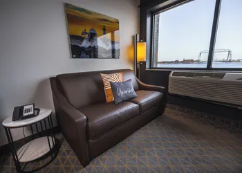 Pier B Resort hotel thumbnail 4