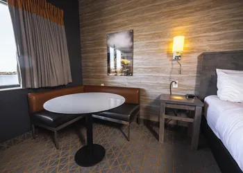 Pier B Resort hotel thumbnail 6