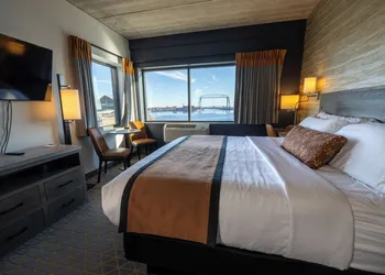 Pier B Resort hotel thumbnail 7