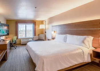 Holiday Inn Ex Ste Porterville by IHG hotel thumbnail 7