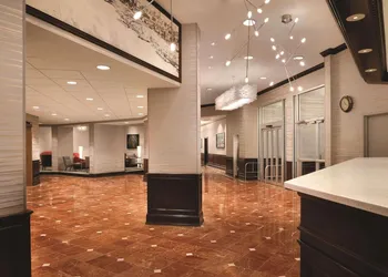 Radisson Hotel Cincinnati Riverfront hotel thumbnail 3