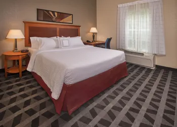 Towneplace Suites by Marriott Clinton at Joint Base Andrews hotel thumbnail 5