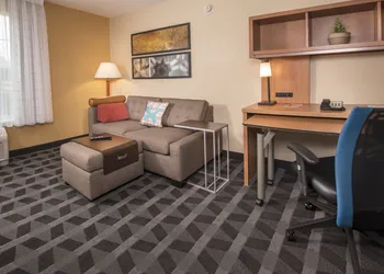 Towneplace Suites by Marriott Clinton at Joint Base Andrews hotel thumbnail 7