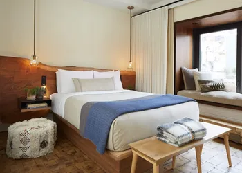 1 Hotel Central Park hotel thumbnail 7