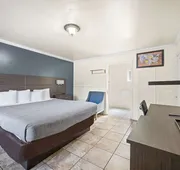 Econo Lodge Inn & Suites Heavenly Village Area hotel detail image 7