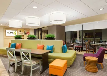 Home2 Suites by Hilton Farmington/Bloomfield hotel thumbnail 3