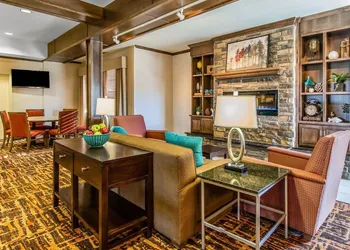 MainStay Suites Watford City - Event Center hotel thumbnail 4