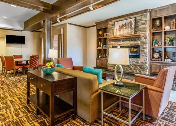 MainStay Suites Watford City - Event Center hotel thumbnail 4