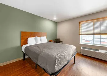 Extended Stay America Select Suites - Oklahoma City - West hotel thumbnail 7