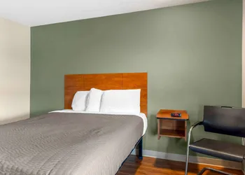 Extended Stay America Select Suites - Oklahoma City - West hotel thumbnail 8