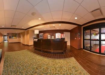 Hampton Inn Omaha Midtown-Aksarben Area hotel thumbnail 2