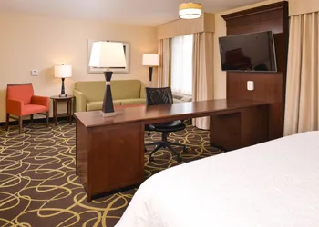Hampton Inn Omaha Midtown-Aksarben Area hotel thumbnail 8