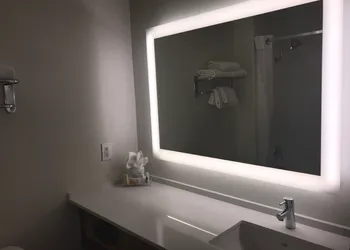 Holiday Inn Selma - Swancourt by IHG hotel thumbnail 4