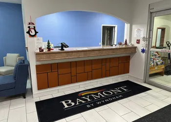 Baymont by Wyndham Omaha SW hotel thumbnail 2