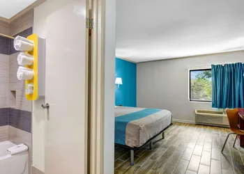 Motel 6 Norcross, GA hotel thumbnail 4