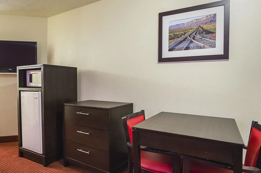 Econo Lodge Hurricane Zion Park Area hotel detail image 6