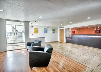 Motel 6 Columbus, OH - West hotel thumbnail 3