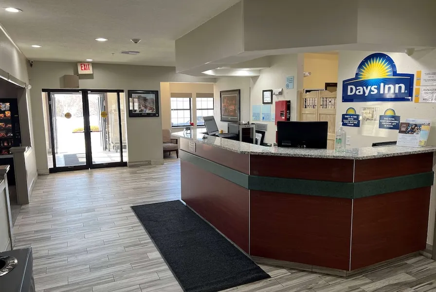 Days Inn by Wyndham near Kansas Speedway hotel detail image 2