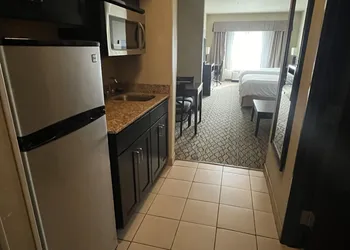 Holiday Inn Express Hotel & Suites Deming Mimbres Valley by IHG hotel thumbnail 4