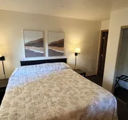 Manor Suites hotel detail image 4