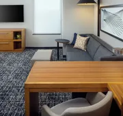 Hyatt Place Chicago Midway Airport hotel detail image 7