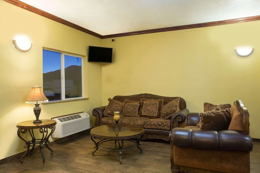 Days Inn by Wyndham Hurricane/Zion National Park Area hotel detail image 2