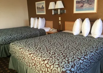 Days Inn by Wyndham Hurricane/Zion National Park Area hotel thumbnail 8