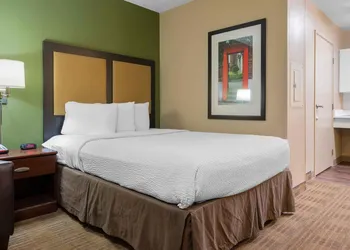 Extended Stay America Suites San Antonio Airport hotel thumbnail 8