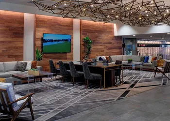 Kansas City Airport Marriott hotel thumbnail 4