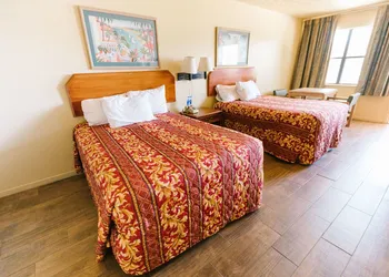Summer Breeze Motel hotel thumbnail 6