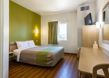 Motel 6 Cedar City, UT hotel thumbnail 8