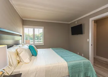 Marco Beach Vacation Suites hotel thumbnail 8