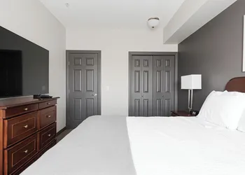 Premier Residences hotel thumbnail 4